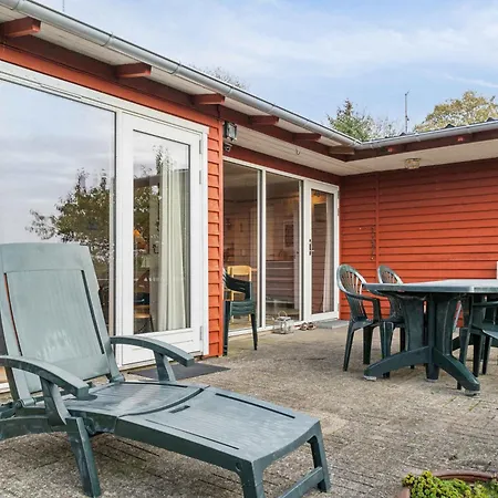 بيت للعطل Cozy Summer House With View To The And Nature